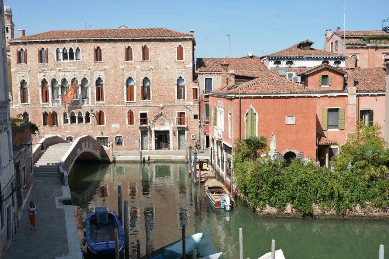 A Casa Di Peplis Apartment Venice Luaran gambar